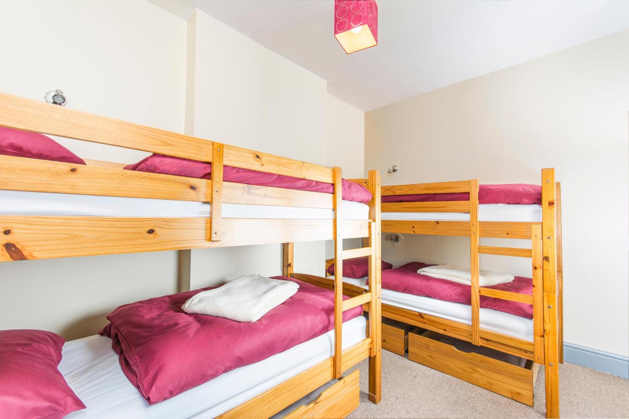 Llangollen Hostel Guest Rooms - No Dormitories - Self Catering Luaran gambar