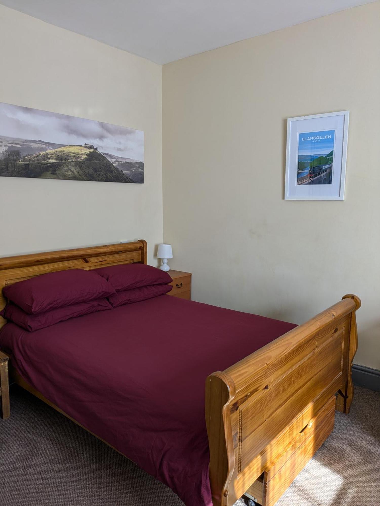 Llangollen Hostel Guest Rooms - No Dormitories - Self Catering Luaran gambar