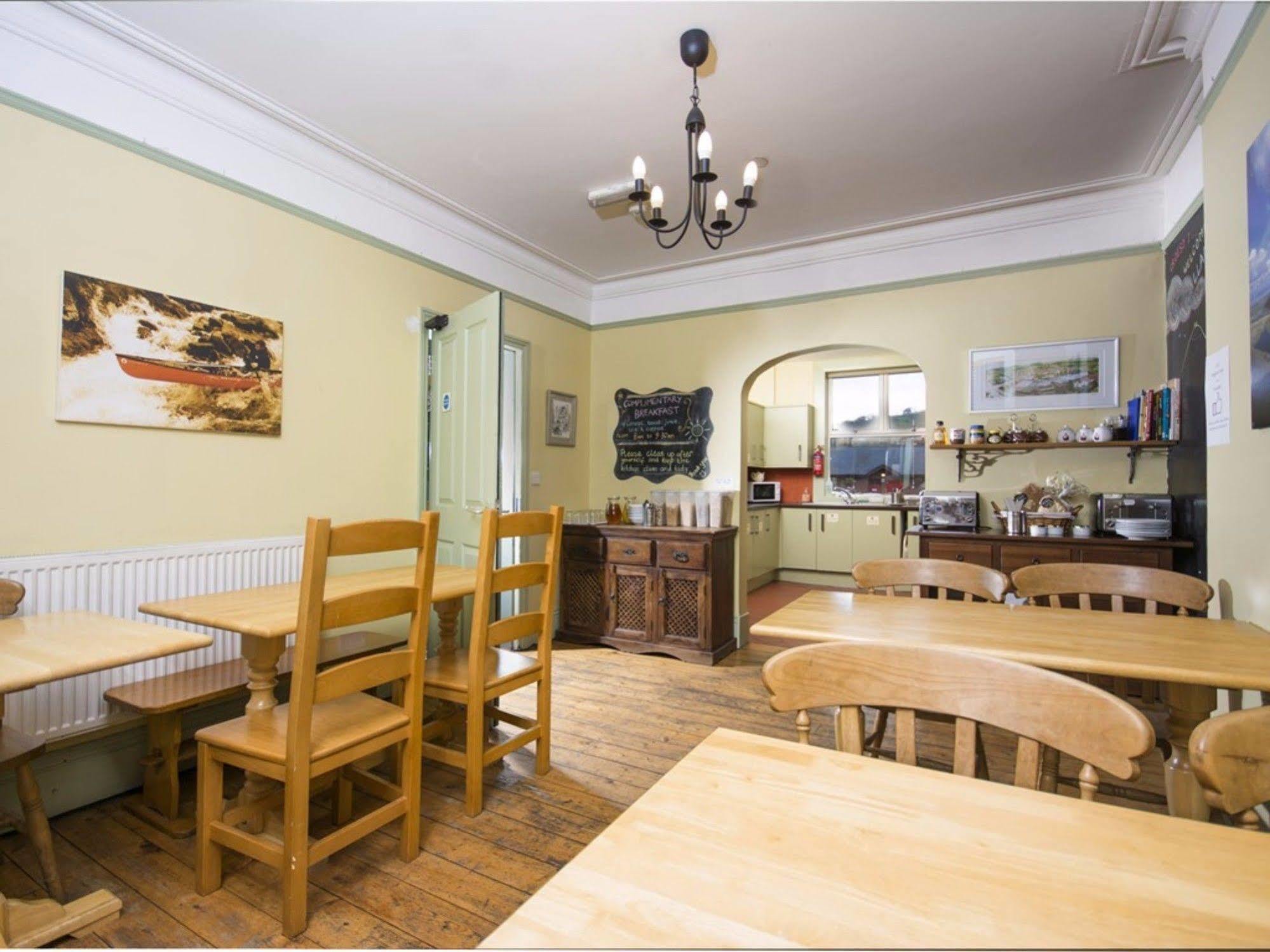 Llangollen Hostel Guest Rooms - No Dormitories - Self Catering Luaran gambar